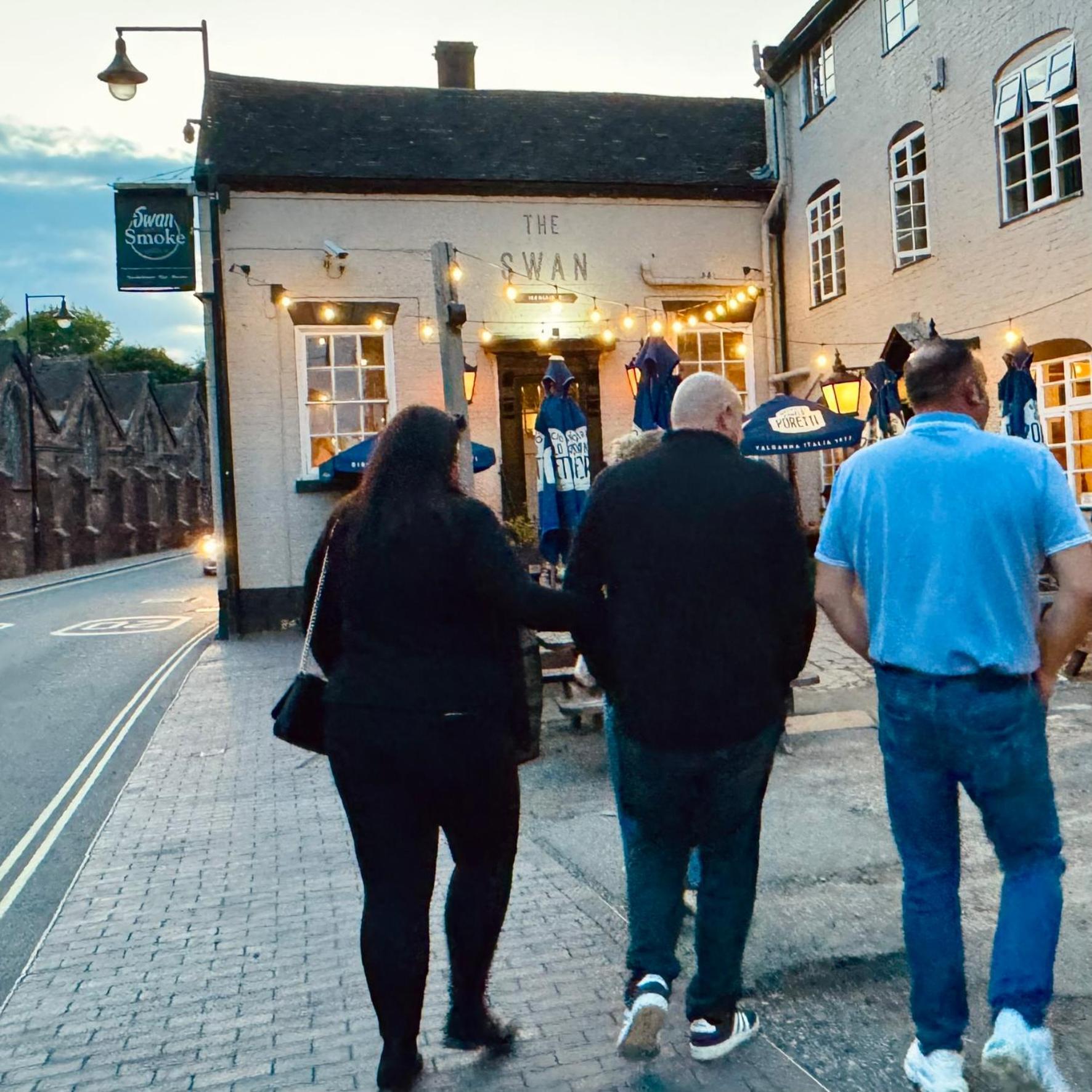 The Swan Taphouse Bed & Breakfast Ironbridge Exterior photo