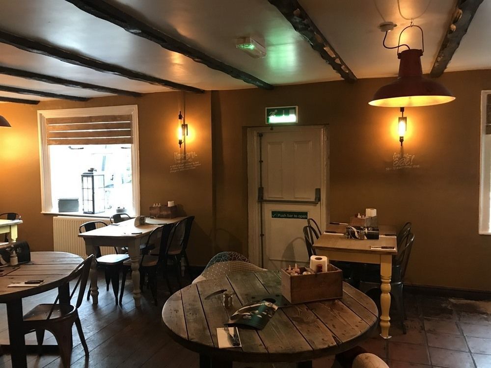 The Swan Taphouse Bed & Breakfast Ironbridge Exterior photo